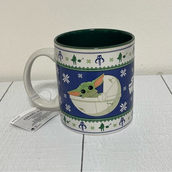 Star Wars Mandalorian Ceramic Holiday Mug NWT - Picture 3 of 9